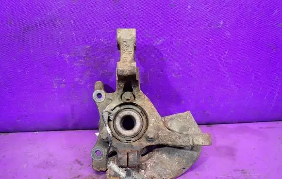 Opel Astra J Front wheel hub spindle knuckle