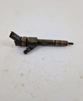 Fuel injector