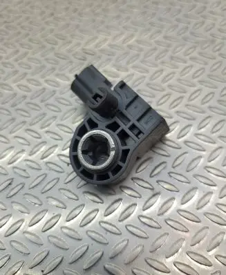 Volvo V40 Airbag deployment crash/impact sensor 31387891