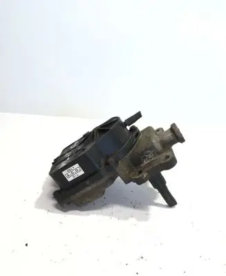 Toyota Hilux (AN10, AN20, AN30) Front gearbox reducer motor 