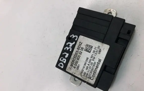 Mercedes-Benz C W205 Other control units/modules A0009003206