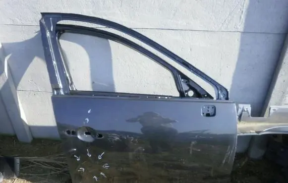 Renault Scenic III - Grand scenic III Front door DRZWISAMOCHOSOBOWY