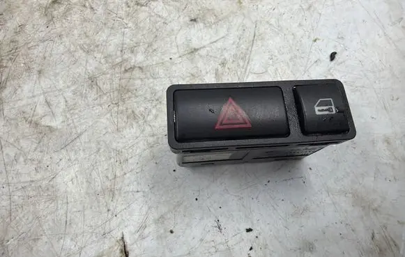 BMW 3 E46 Hazard light switch 8368920