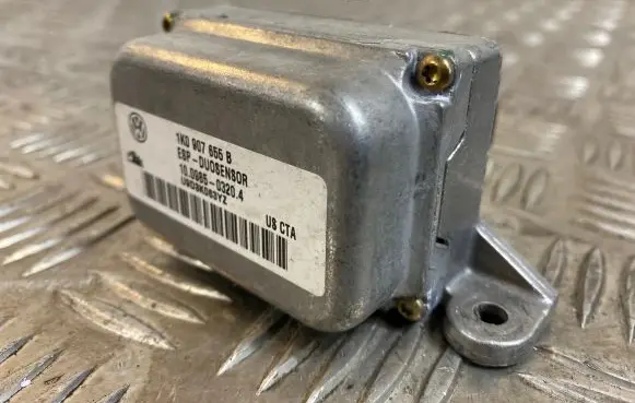 Volkswagen Golf V ESP acceleration yaw rate sensor 1K0907655B 10098503204 U9D3K063YZ