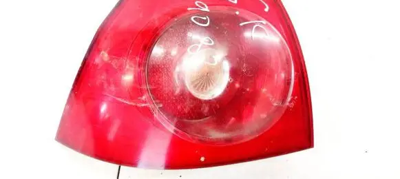Volkswagen Golf V Rear/tail lights 1K6945095N