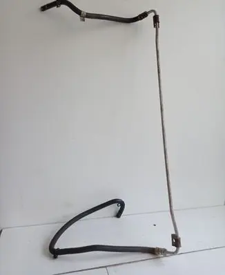 Power steering hose/pipe/line