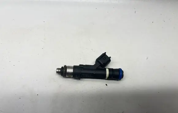 Ford Mustang VI Fuel injector JR3E9F593AB