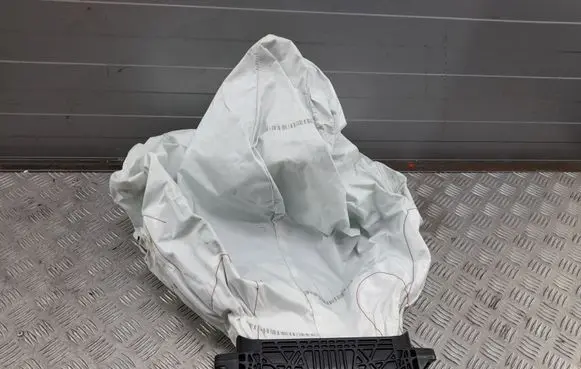 Audi Q7 4M Passenger airbag 4M0880204E