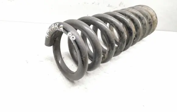Nissan Navara D40 Front coil spring