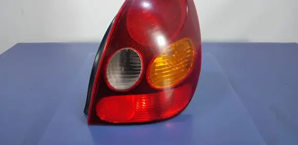 Toyota Corolla E110 Rear/tail lights 220-76587R