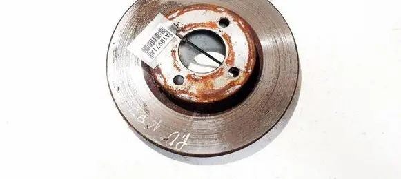 Nissan Micra Front brake disc ventiliuojamas