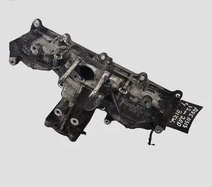 Toyota Avensis T270 Intake manifold