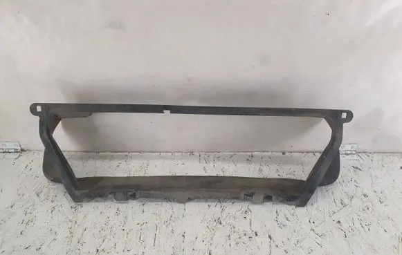 Volvo V70 Intercooler air guide/duct channel 30698168