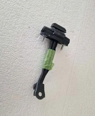 Tesla Model Y Front door check strap stopper 150068200B
