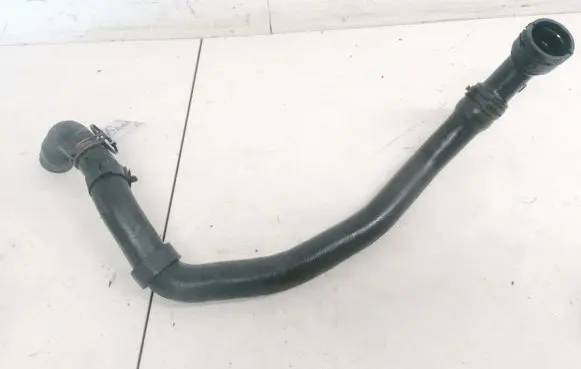 Volkswagen Polo IV 9N3 Engine coolant pipe/hose 6Q0122291F