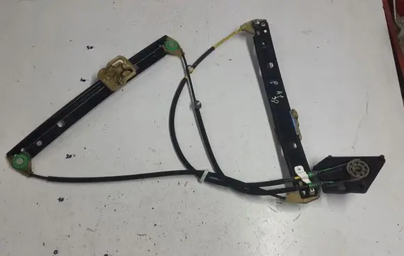 Audi A1 Front door electric window regulator 8X3837462
