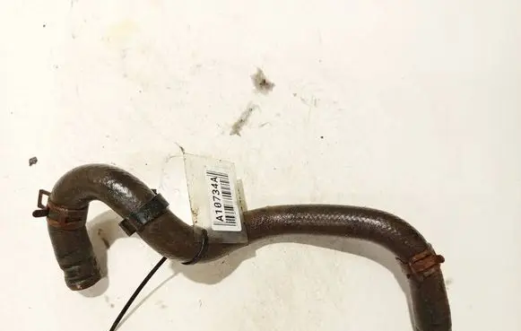 Engine coolant pipe/hose