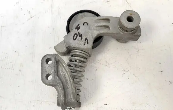 Volvo V40 Alternator belt tensioner 