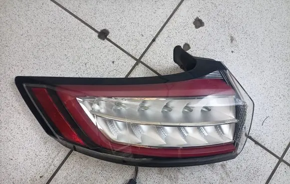 Ford Edge II Rear/tail lights FT4B-13405