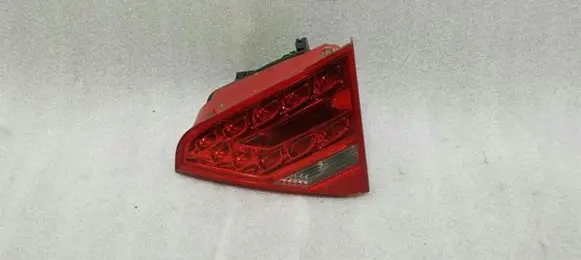 Audi S5 Tailgate rear/tail lights 8T0945094A