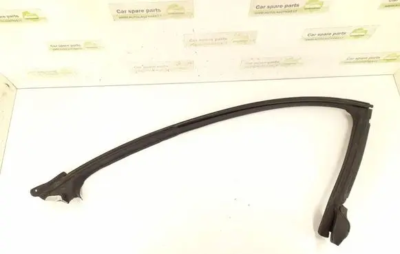 Mercedes-Benz CLS C219 Rubber seal rear door window/glass 2197300878 A2197300878