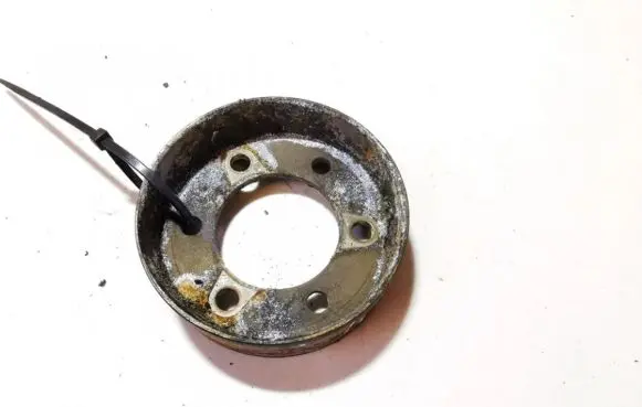 Volvo S40, V40 Water pump pulley 