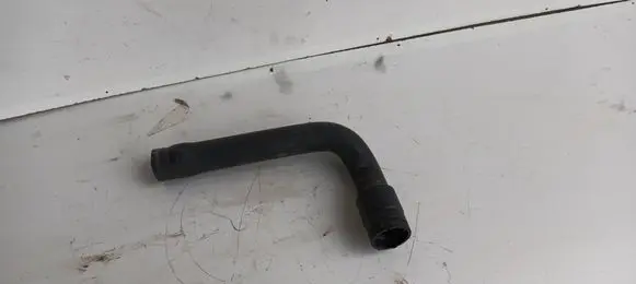 Volkswagen PASSAT B5 Engine coolant pipe/hose 8D0121101K