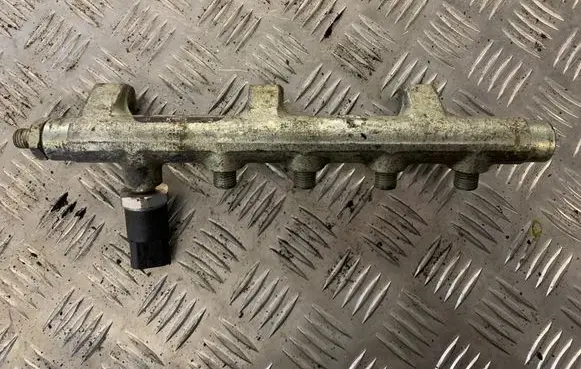 Renault Espace III Fuel main line pipe 0445214018
