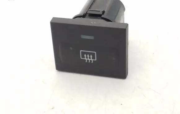 Ford Focus Windscreen/window heater switch 7M5T18C621AA