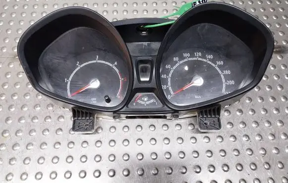Ford Fiesta Speedometer (instrument cluster) S26383350 8A6T10849CJ