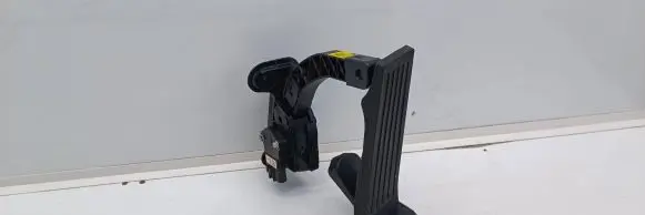 KIA Soul Accelerator throttle pedal 351902GDC0 32727B2110 32700B2120