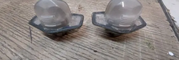 Honda FR-V Number plate light 8010