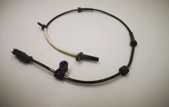 Tesla Model S ABS brake wheel speed sensor 103779400B 9953620221