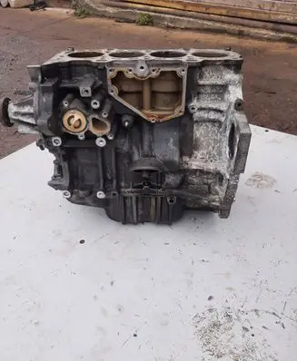 Ford Fiesta Engine block FXJB3S657Q7