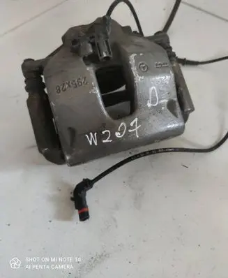Mercedes-Benz E C207 W207 Front brake caliper A2044213681
