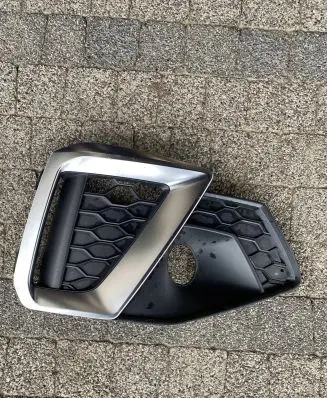 Audi A4 S4 B9 8W Front bumper lower grill 8W0807682AM