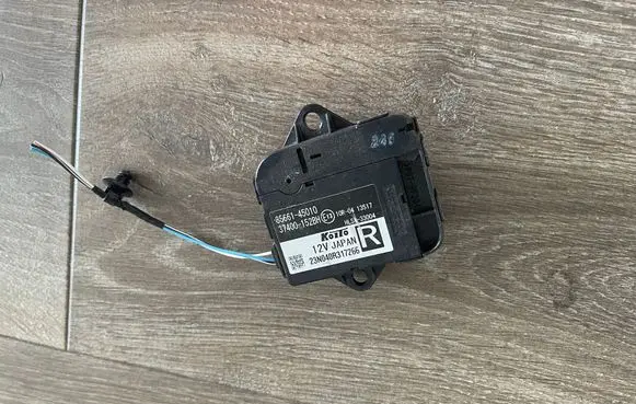 Toyota bZ4X Other devices 37400152BH 8566145010