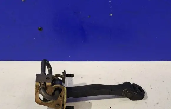 Volvo S60 Front door check strap stopper 8650060