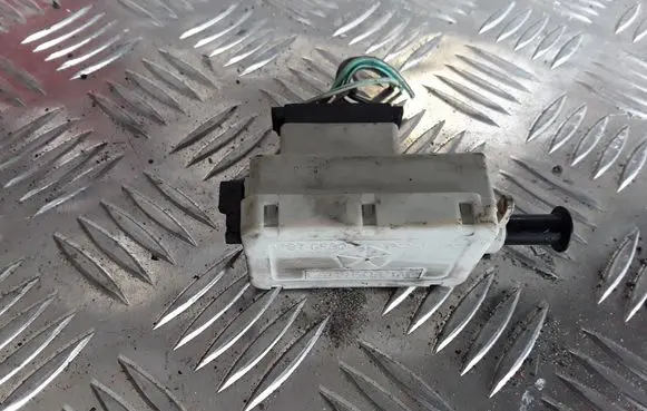 Dodge Journey Hazard warning light relay 56045043AG