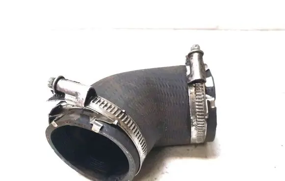 Intercooler hose/pipe