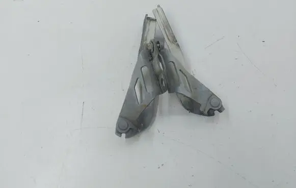Mazda 3 II Engine bonnet/hood hinges GHP9
