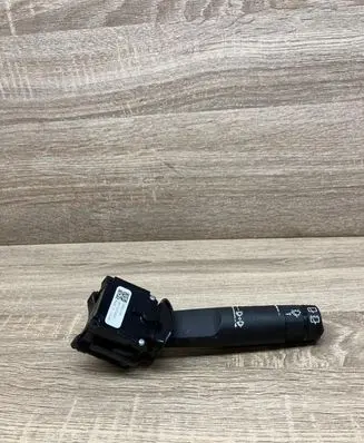 Opel Astra J Wiper control stalk 20941131 320102105060