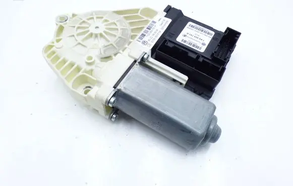 Volkswagen Scirocco Front door manual window regulator 1Q0959701F 1K0959793R 1944778