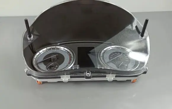 Suzuki SX4 S-Cross Speedometer (instrument cluster) 3411163T20