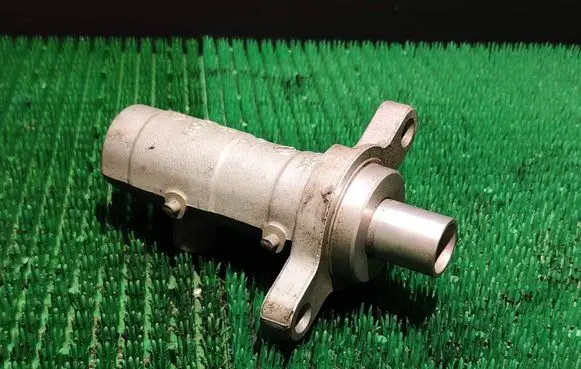 Fiat Ducato Master brake cylinder Y24112