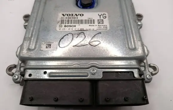 Volvo V60 Engine control unit/module 31336983 0281018414 1039S50500