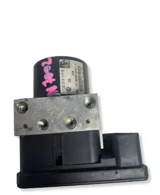 Seat Leon (1M) ABS Pump 1C0907379J 00007877D5 10096003153