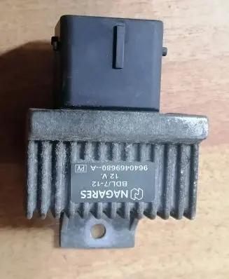 Nissan Qashqai Glow plug pre-heat relay 9640469680 BDL712 9640469680A