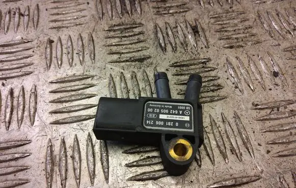 Mercedes-Benz A W176 Exhaust gas pressure sensor A6429050200