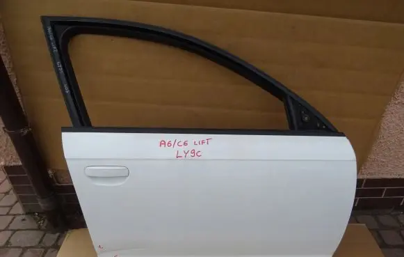 Audi A6 S6 C6 4F Front door